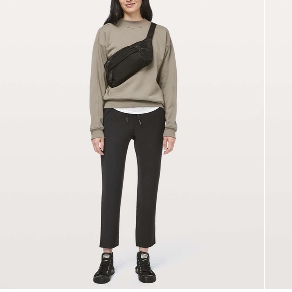 lululemon athletica Pants - Lululemon On The Fly Pant *Woven 27 8